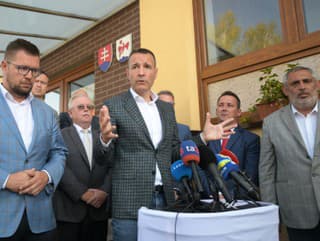 Minister školstva, výskumu, vývoja