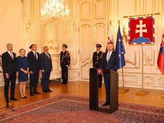 Prezident Pellegrini vymenoval troch