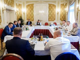 Koaličná rada prerušila rokovanie: