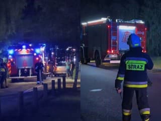 Záchranári prichádzajú k rodinnému