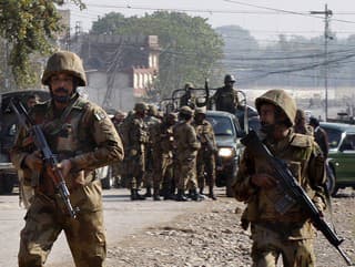 Konflikt pakistanskej polície a