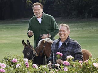 Schwarzenegger ukázal svaly aj