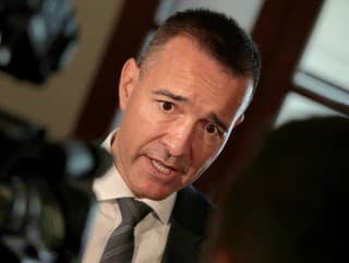 Minister školstva, výskumu, vývoja