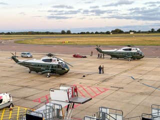 Trumpova helikoptéra na letisku