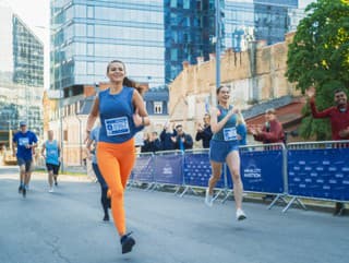 Priateľ jej sabotoval maratón: