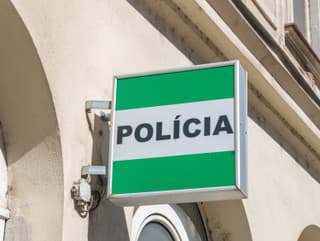 Polícia obvinila muža, ktorý