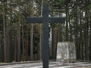 Temná minulosť odhalená: Na