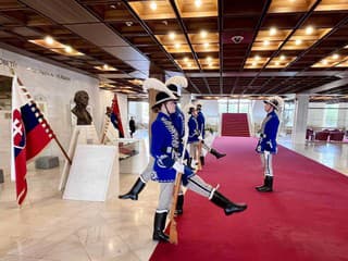 Posledná riadna schôdza v