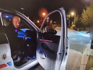 Polícia zastavila kolobežkára s