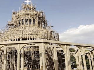 Lešenie nespĺňalo stavebné normy