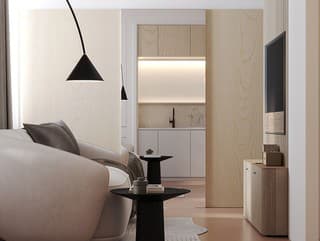 Trocha podvádza, že je