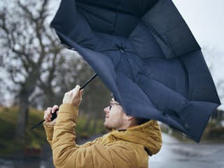 Meteorológovia vydali výstrahy pred