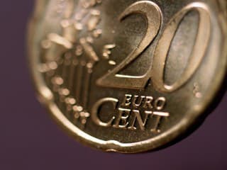 Orbán odmieta zavedenie eura