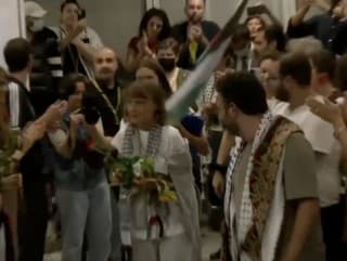 Do Atén priletelo 161