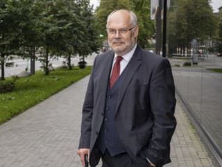 Estónsky prezident Karis privítal