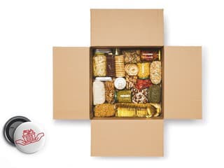 Zbierka Pomáhame potravinami v