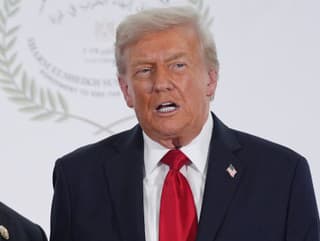 Trump sa hnevá: Vyzmizíkovali