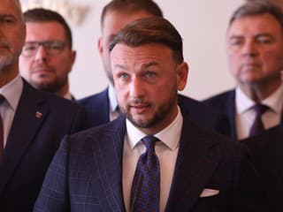 Žiadame Smer, aby rešpektoval