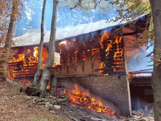 Horela chata v Oščadnici!