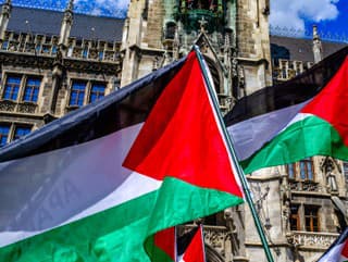 Hamas odovzdal Červenému krížu