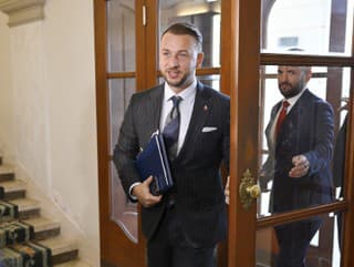 Vláda bude rokovať o