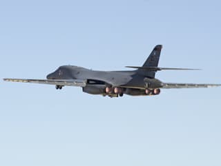 Ponad Karibik preleteli dva