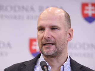 Hnutie Slovensko žiada po