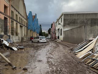 Záplavy vo Valencii rozpútali