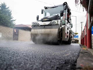 Pri Bratislave opravujú cestu