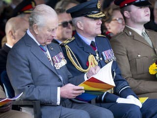 Kráľ Karol opäť prepisuje