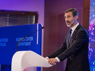 Minister zahraničných vecí a