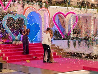 Finále Love Islandu sa