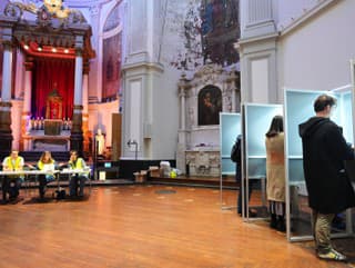 AKTUÁLNE Podľa exit pollov