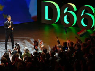 Líder sociálnoliberálnej strany Demokrati