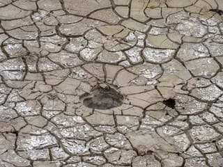 Teheránu hrozí kríza: Hlavný