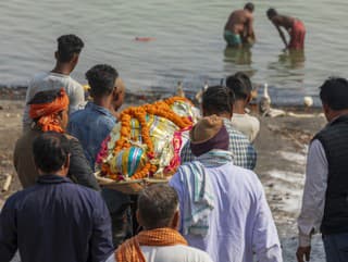 Ind si usporiadal vlastný