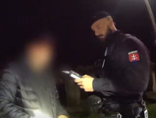 Bratislavskí policajti zastavili počas