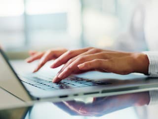 Británia zakáže online pornografiu