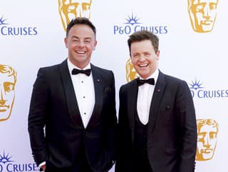 Ant McPartlin (vľavo) a