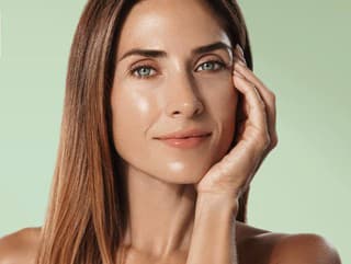 Vyzerať až o desať