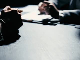 Turecká polícia vypočúva novinárov: