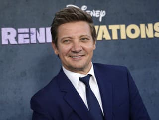 Jeremy Renner na premiére