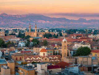 Cyprus zasiahlo silné zemetrasenie: