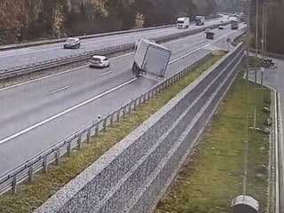 Polícia zverejnila VIDEO šialenej