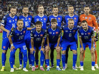 Na snímke slovenskí futbalisti,