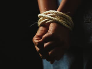 Obchodovanie s ľuďmi pod