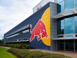 Výrobca Red Bull má