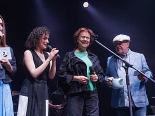 Krst albumu Kým zovrie