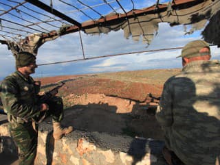 Kurdskí militanti sa stiahli