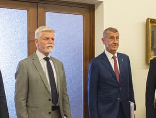 Babiš odmieta nezvratné kroky